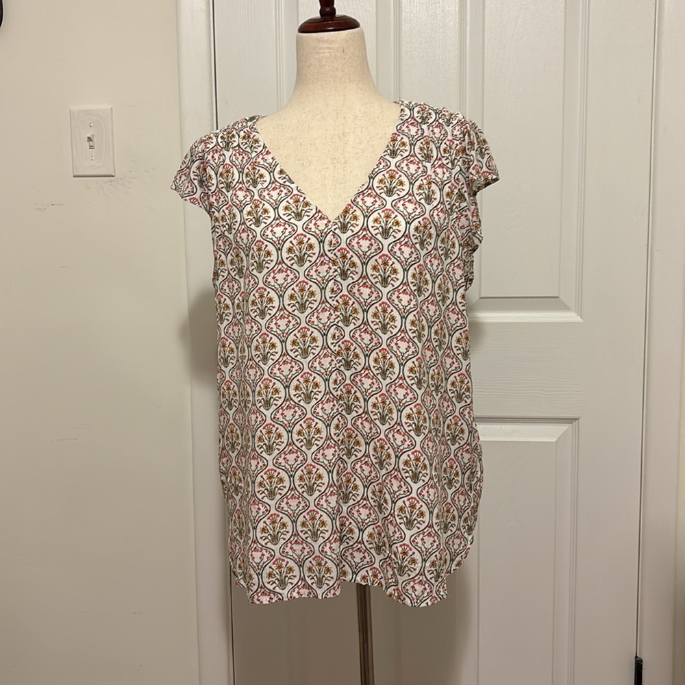 LOFT Tuilerie Smocked Shoulder Flutter Sleeve Top